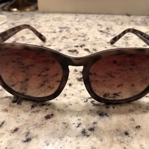 Blenders sunglasses 🕶️